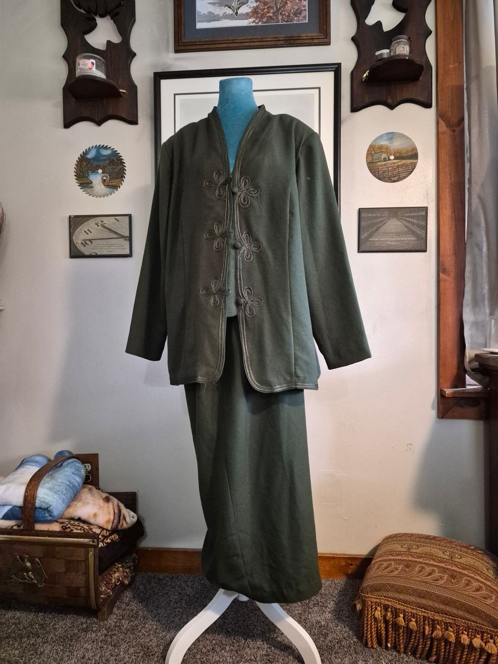 Louise Paris NWT Size 18 Deadstock Vintage Blazer and Skirt Suit Set